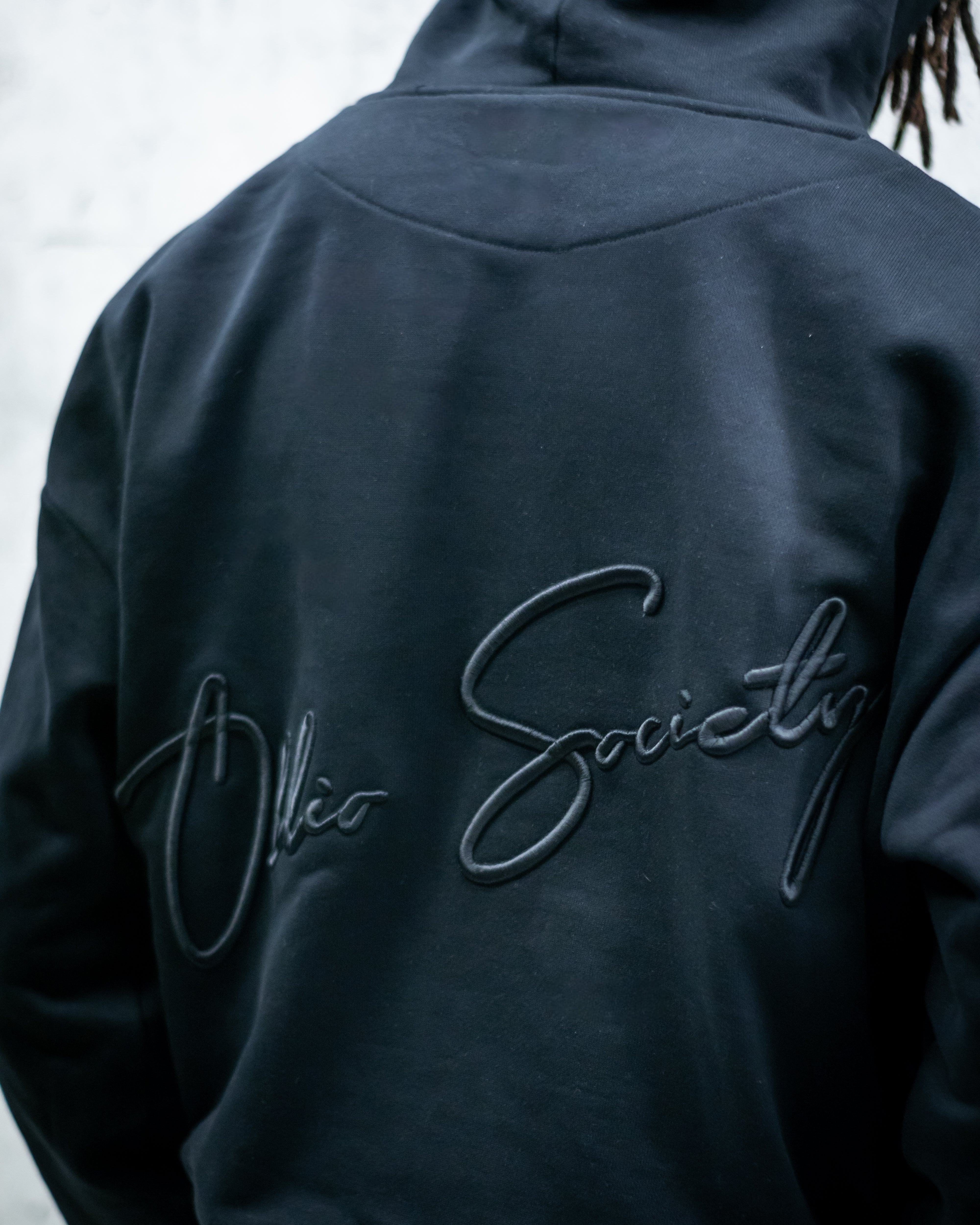 OBLIO Society Handwritten 3D Embroidery - Black