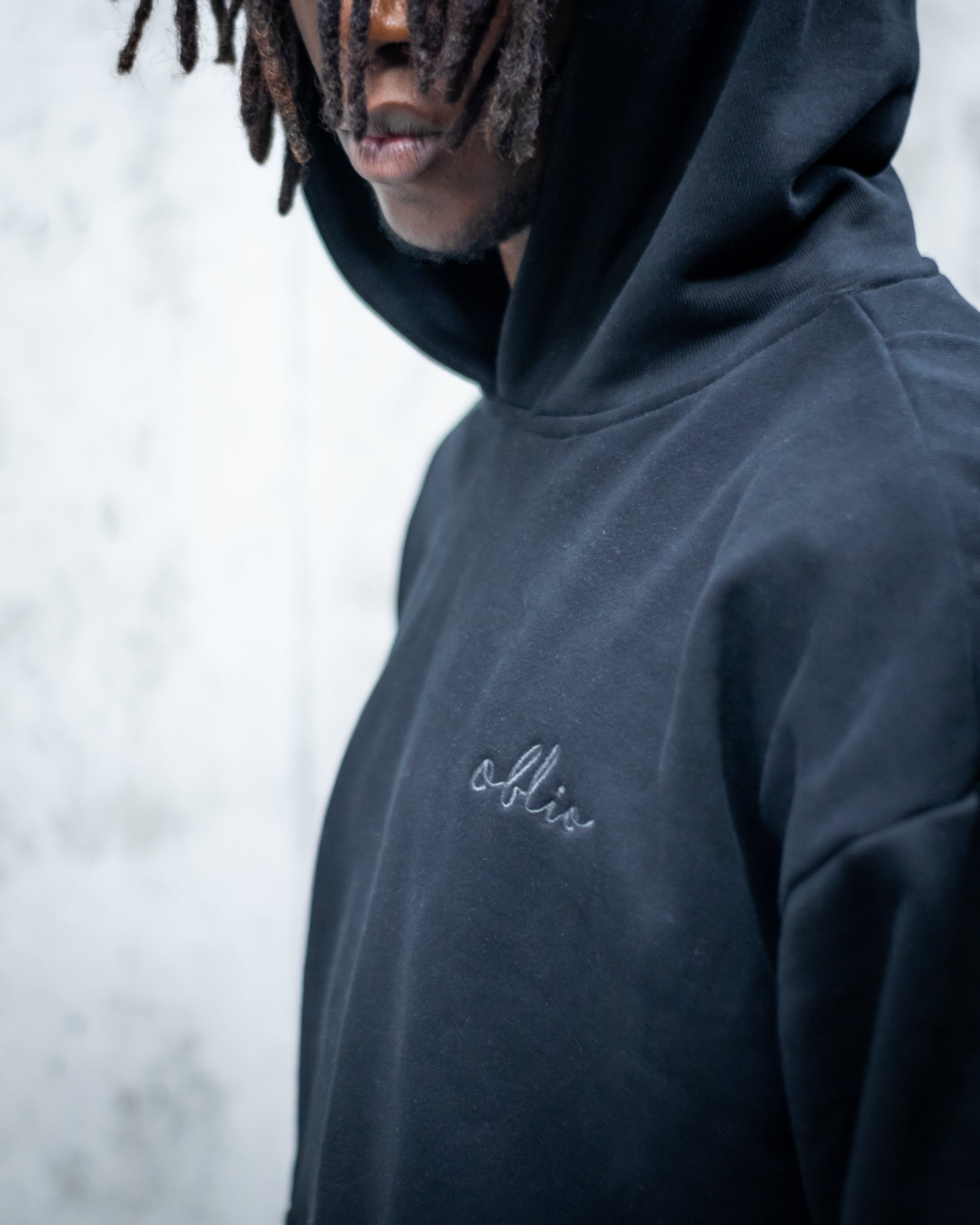 OBLIO Society Handwritten 3D Embroidery - Black