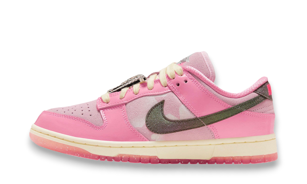 Nike Dunk Low LX Barbie