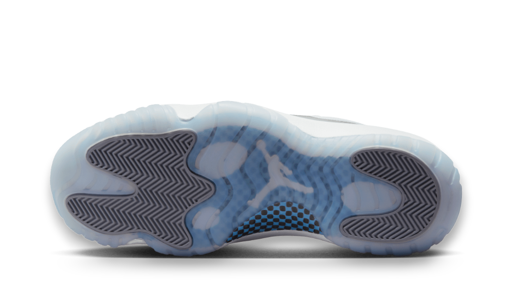 Jordan 11 Retro Low Cement Grey