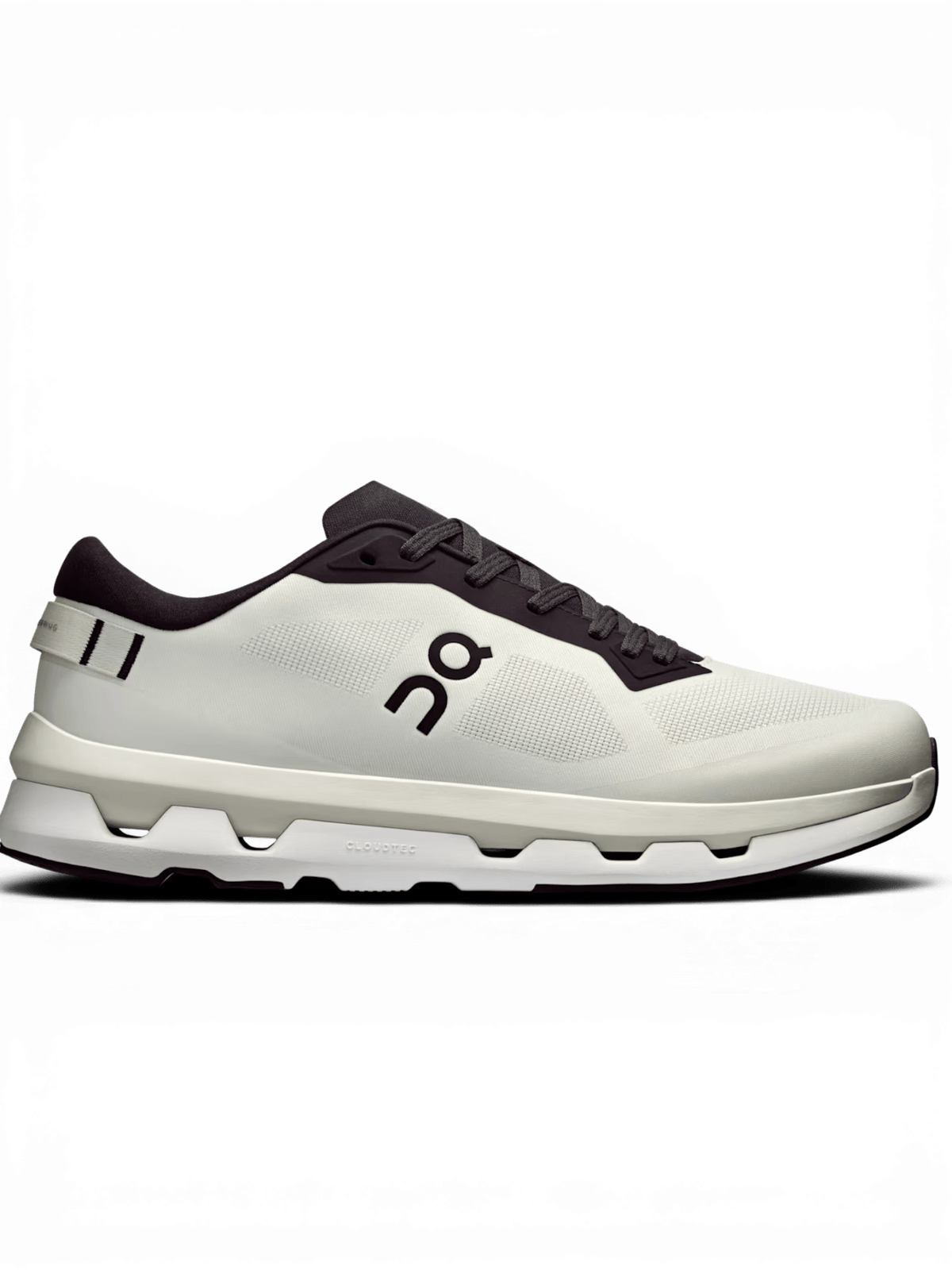 On Running Cloudzone Ice Black