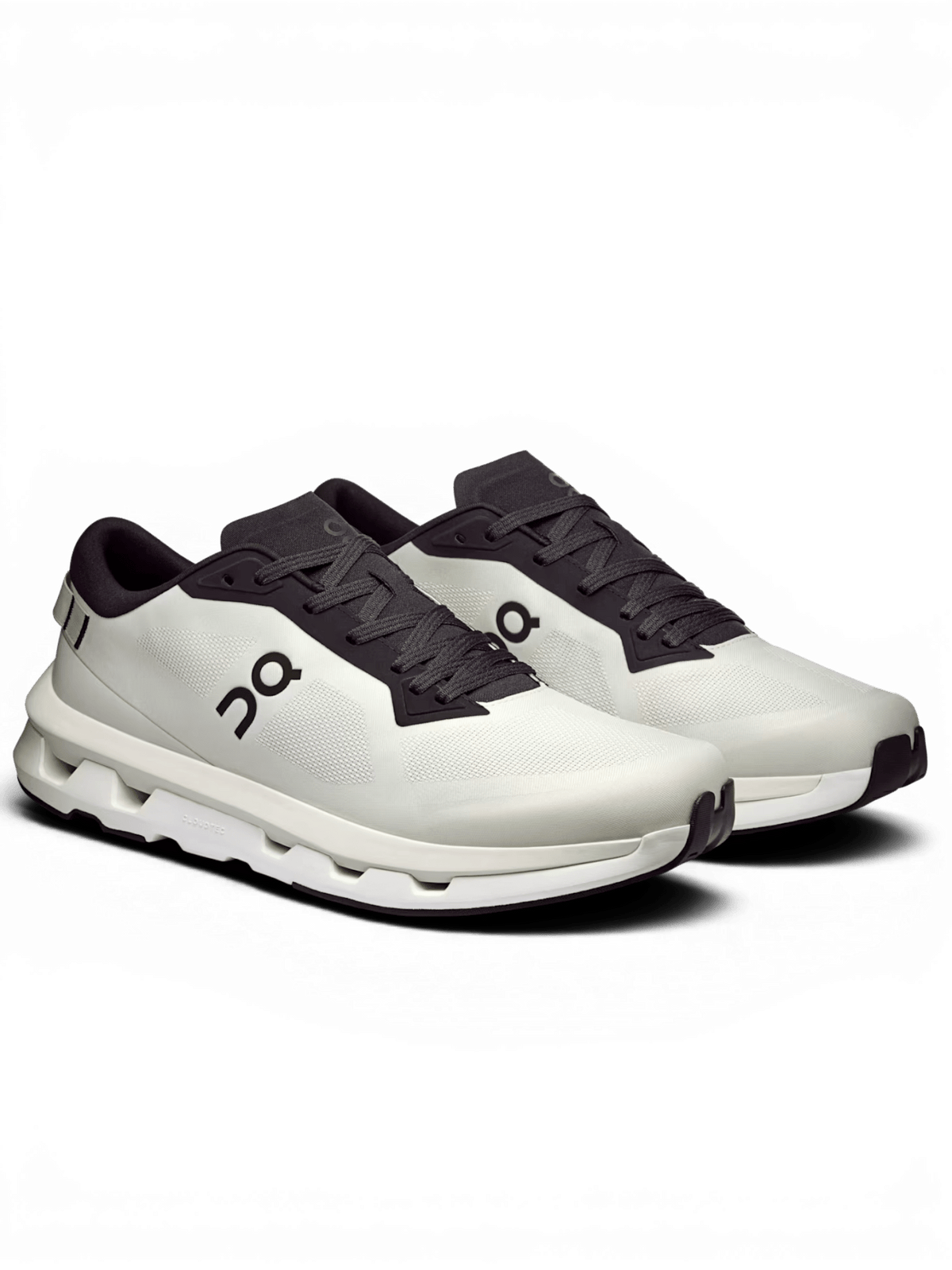 On Running Cloudzone Ice Black