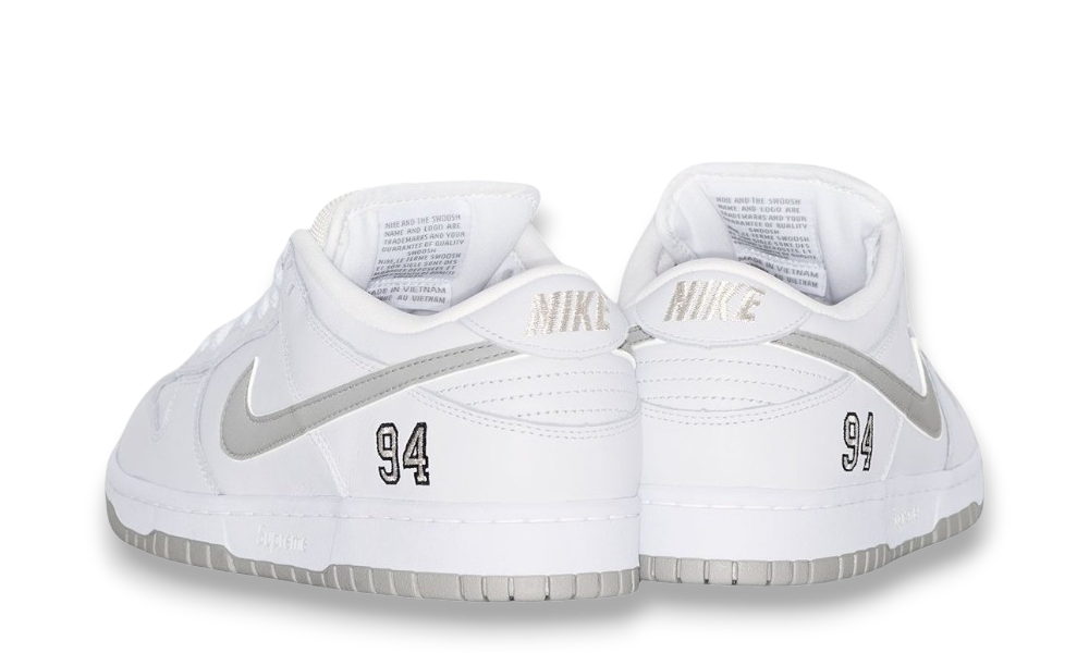 Supreme® Nike SB Dunk Low White