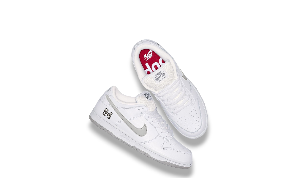 Supreme® Nike SB Dunk Low White
