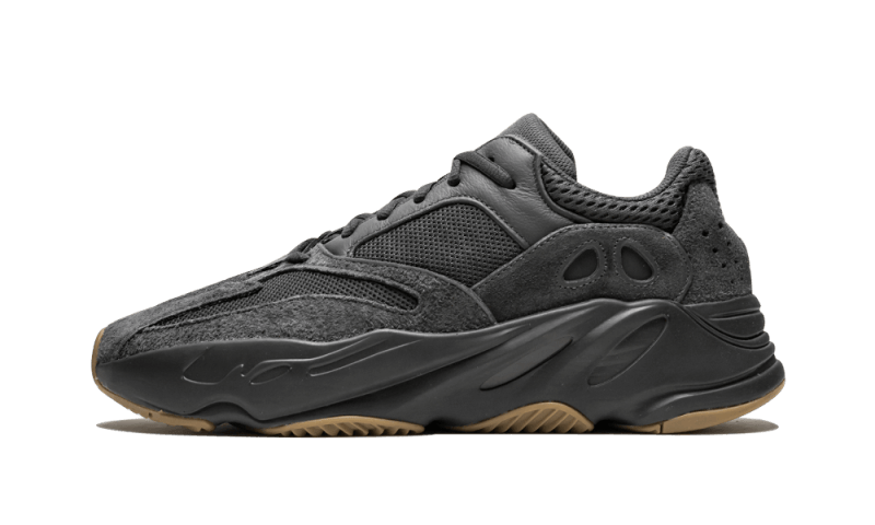 Adidas Yeezy 700 Utility Black OBLIO Shop