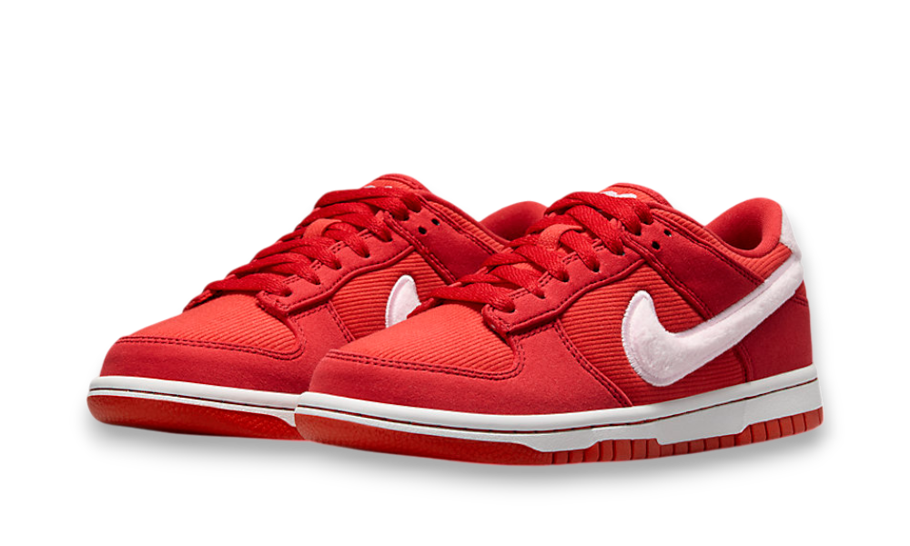 Nike Dunk Low GS “Valentine’s Day”