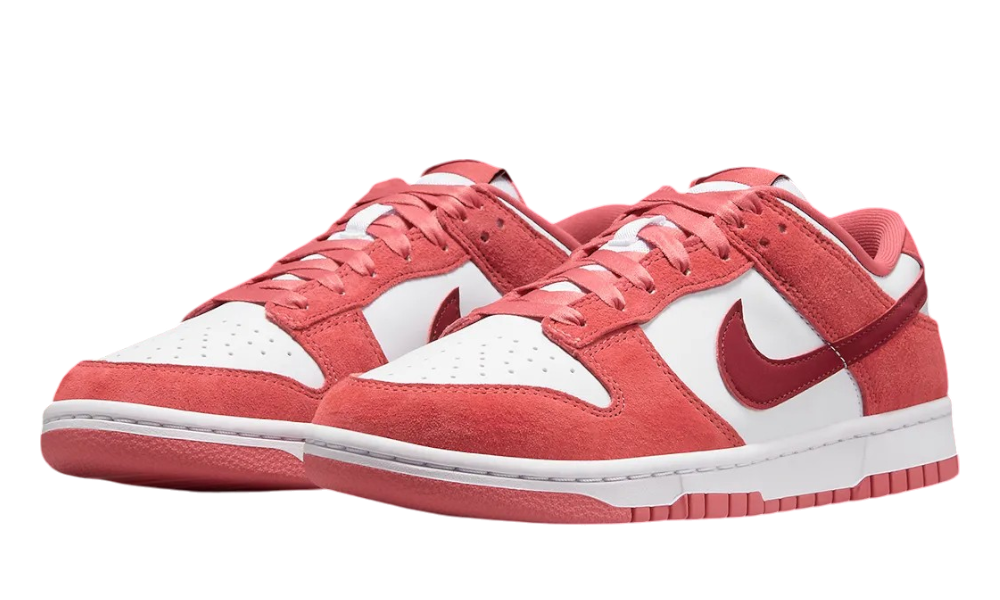 Nike Dunk Low Valentine's Day (2024)