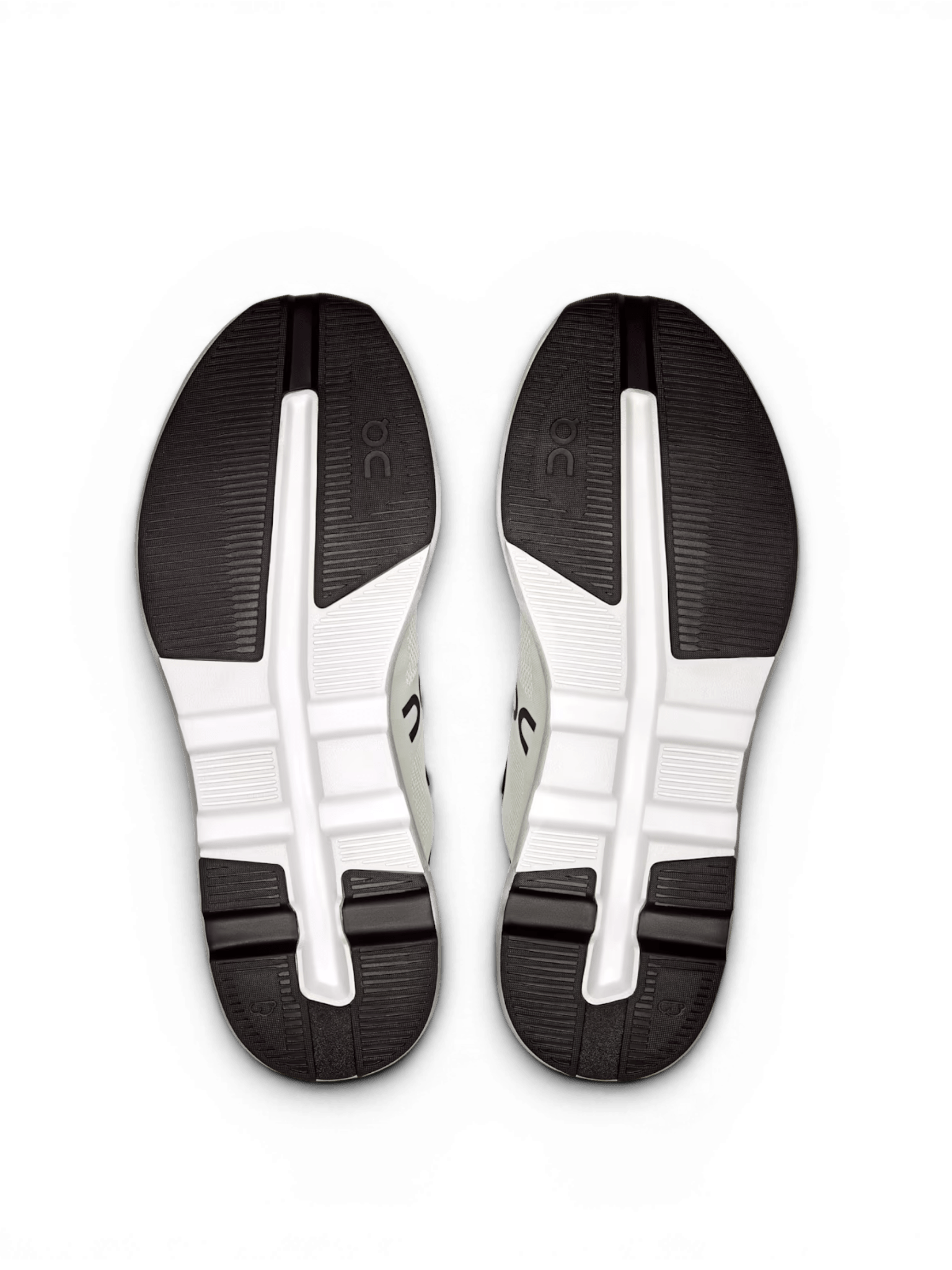 On Running Cloudzone Ice Black