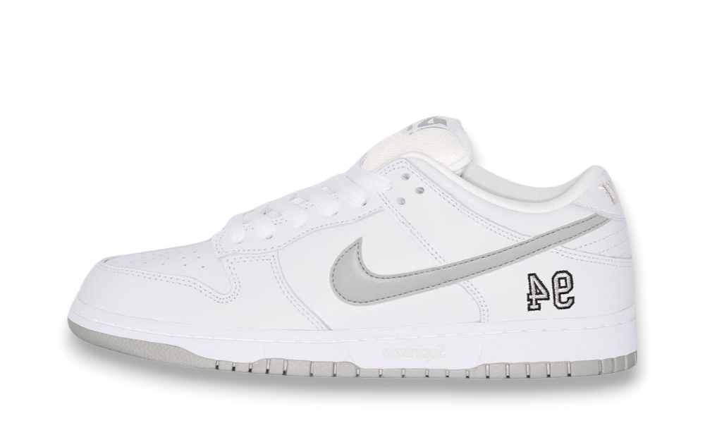 Supreme® Nike SB Dunk Low White