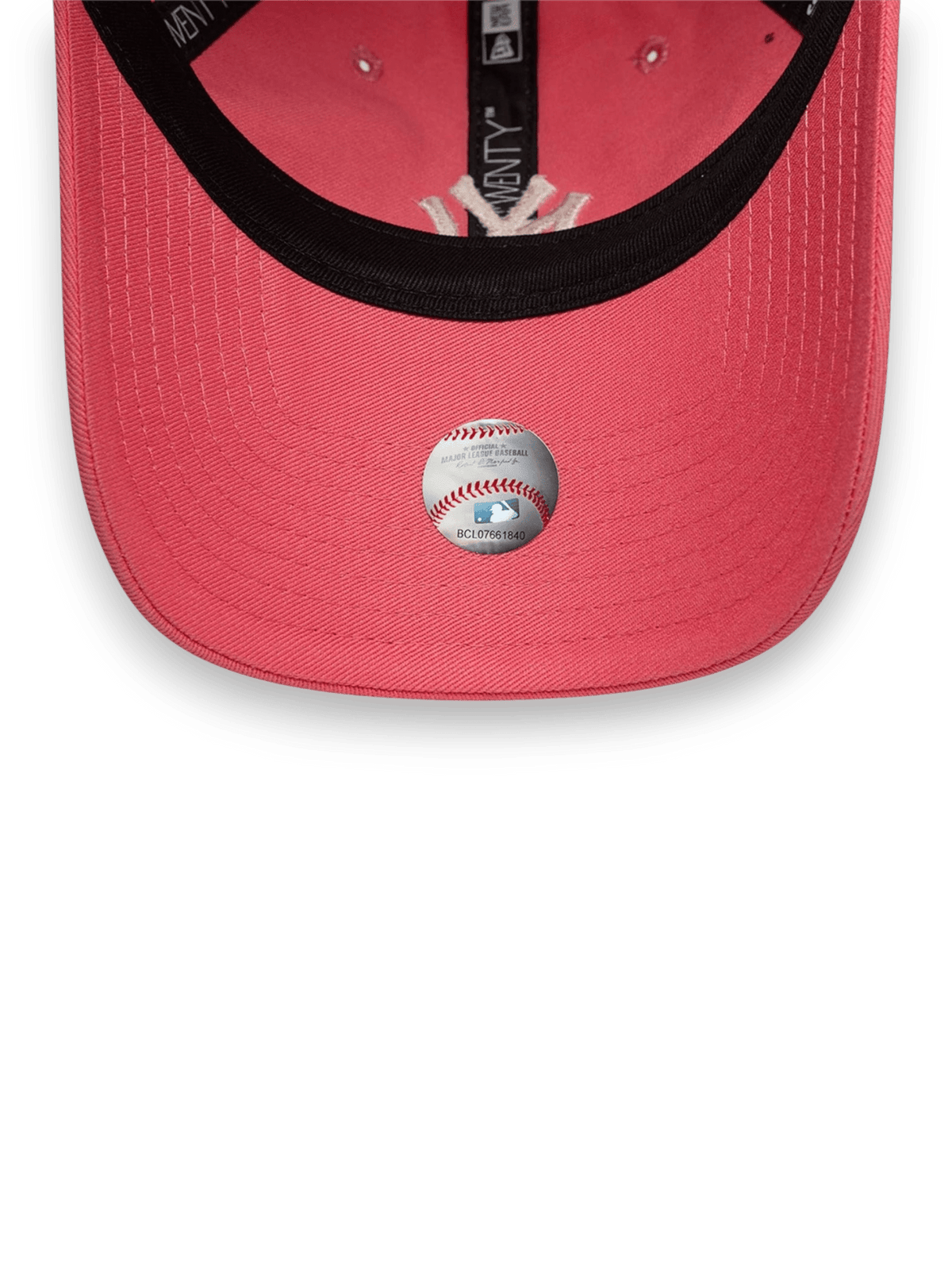 New Era Cap 9TWENTY New York Yankees MLB League Essential Pink