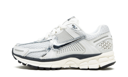 Nike Zoom Vomero 5 Photon Dust Metallic Silver