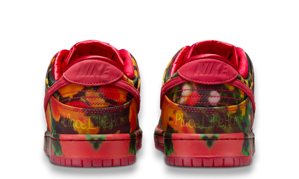 Nike SB Dunk Low The Wizard of Oz Poppy Field