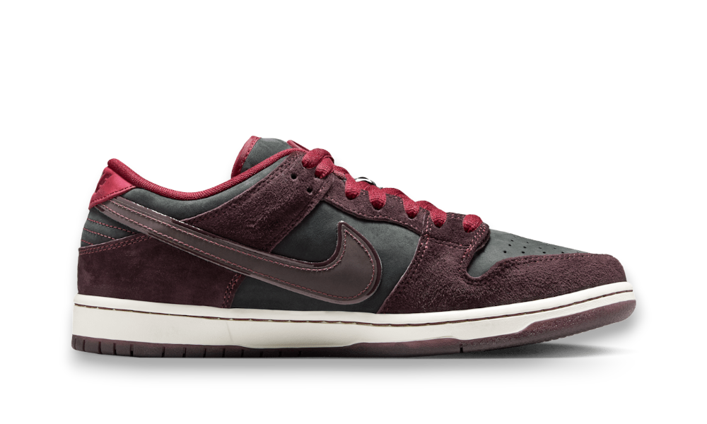 Nike SB Dunk Low Pro x Riot Skateshop