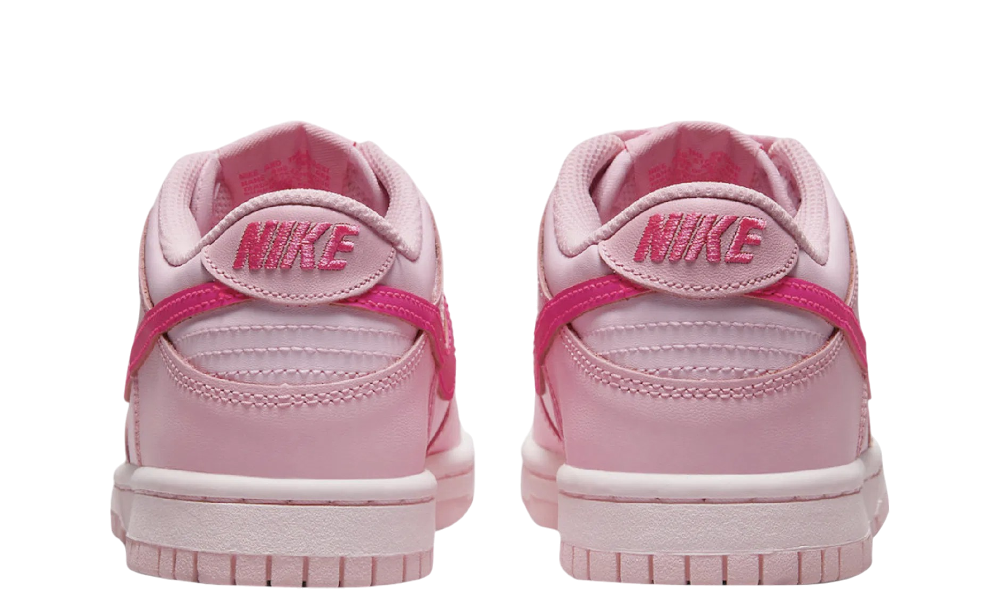 Nike Dunk Low Triple Pink