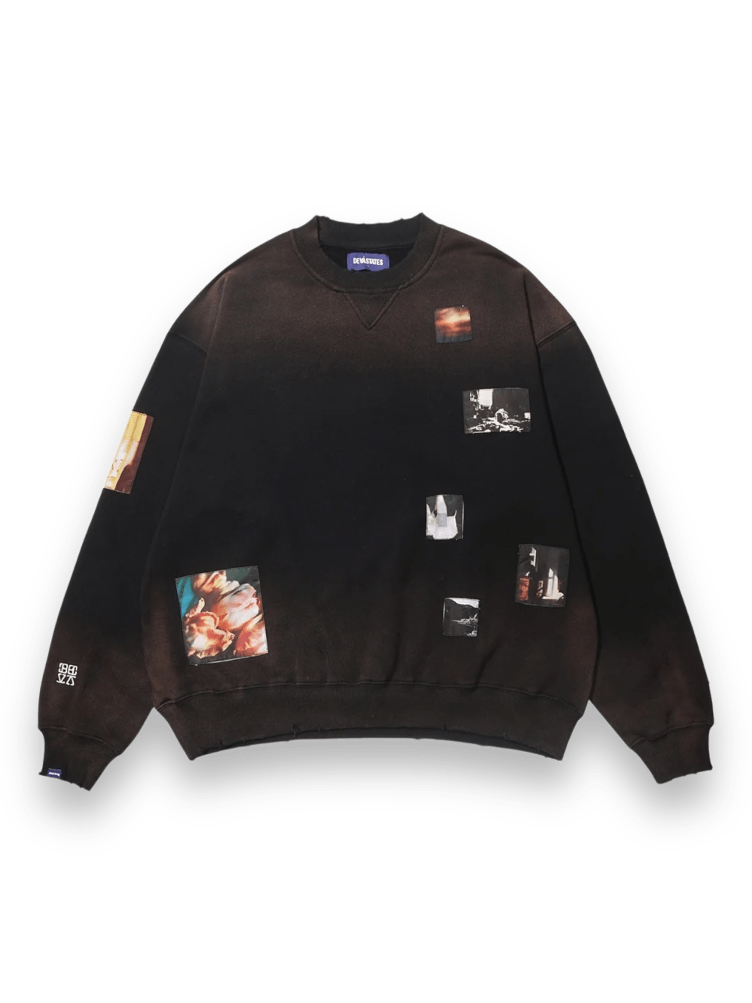 DEVÁ STATES Distressed Crewneck Sweater Recluse