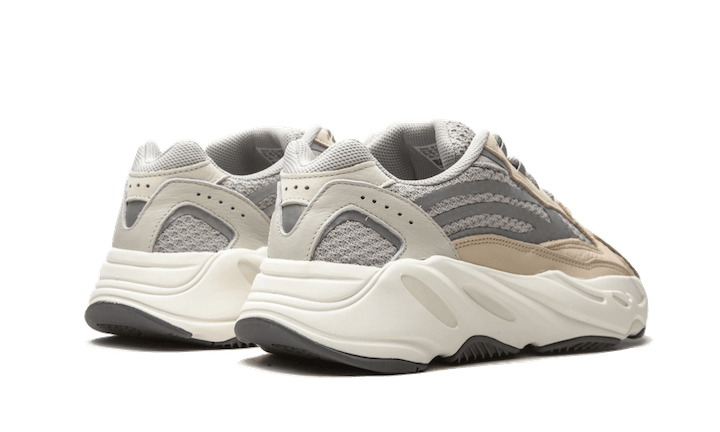 Adidas yeezy 700 in saldo cheap